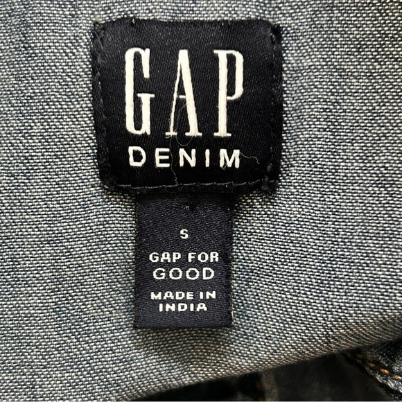 GAP Western Long Sleeve Pearl Snap Buttons Denim Shirt - Picture 2 of 8